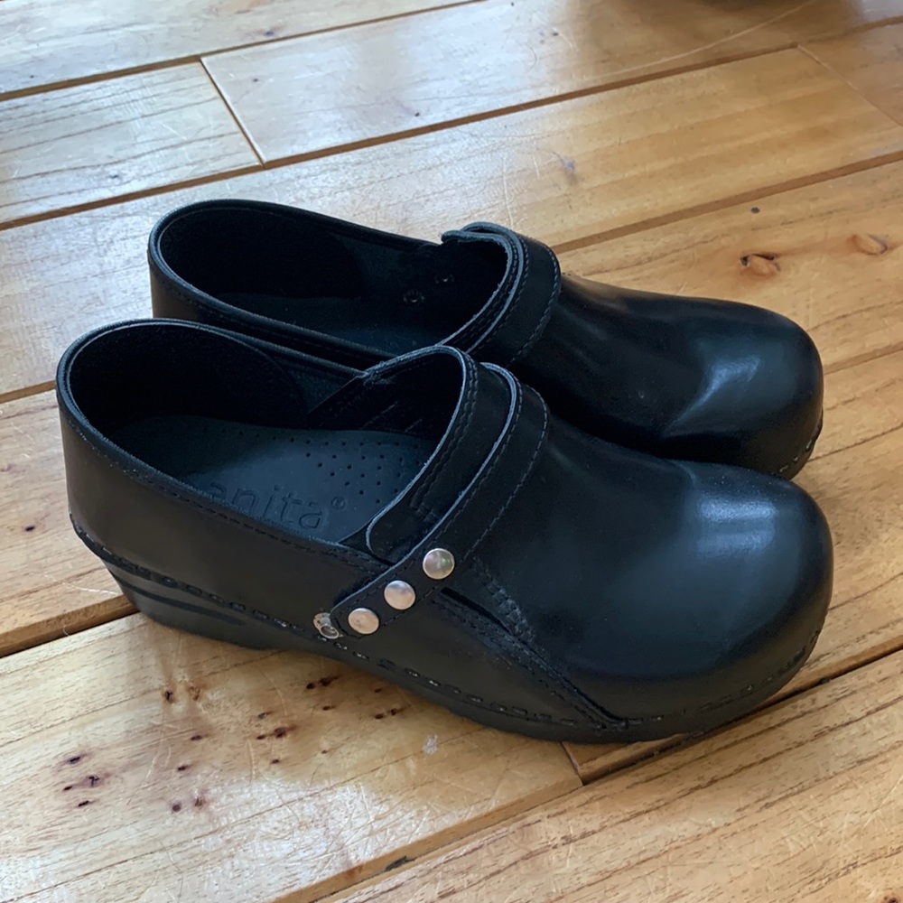 Sanita Leather Clogs - size 40 (9)